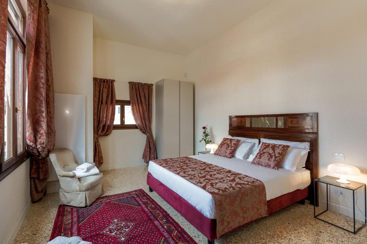 ונציה Ca' Longo Palace Damasco מראה חיצוני תמונה