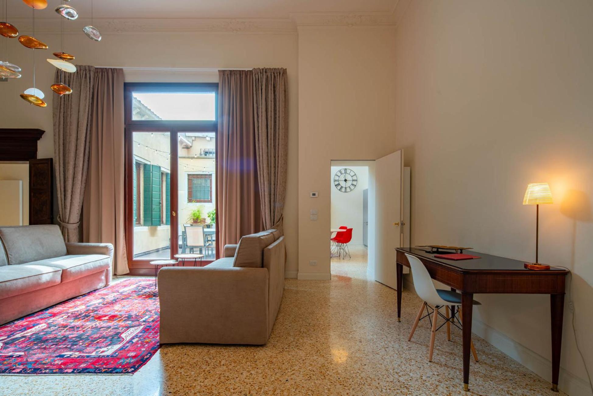 ונציה Ca' Longo Palace Damasco מראה חיצוני תמונה